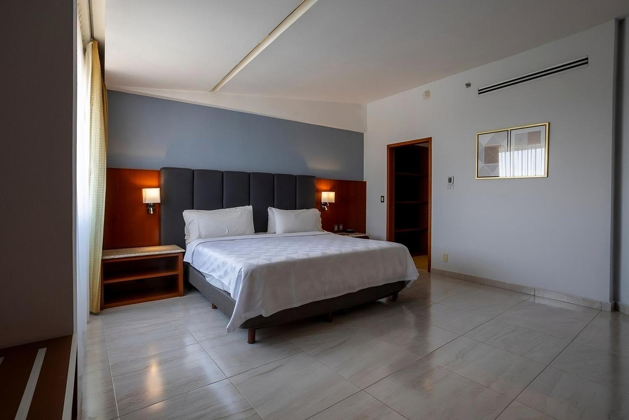Holiday Inn Puebla Finsa By Ihg Kültér fotó