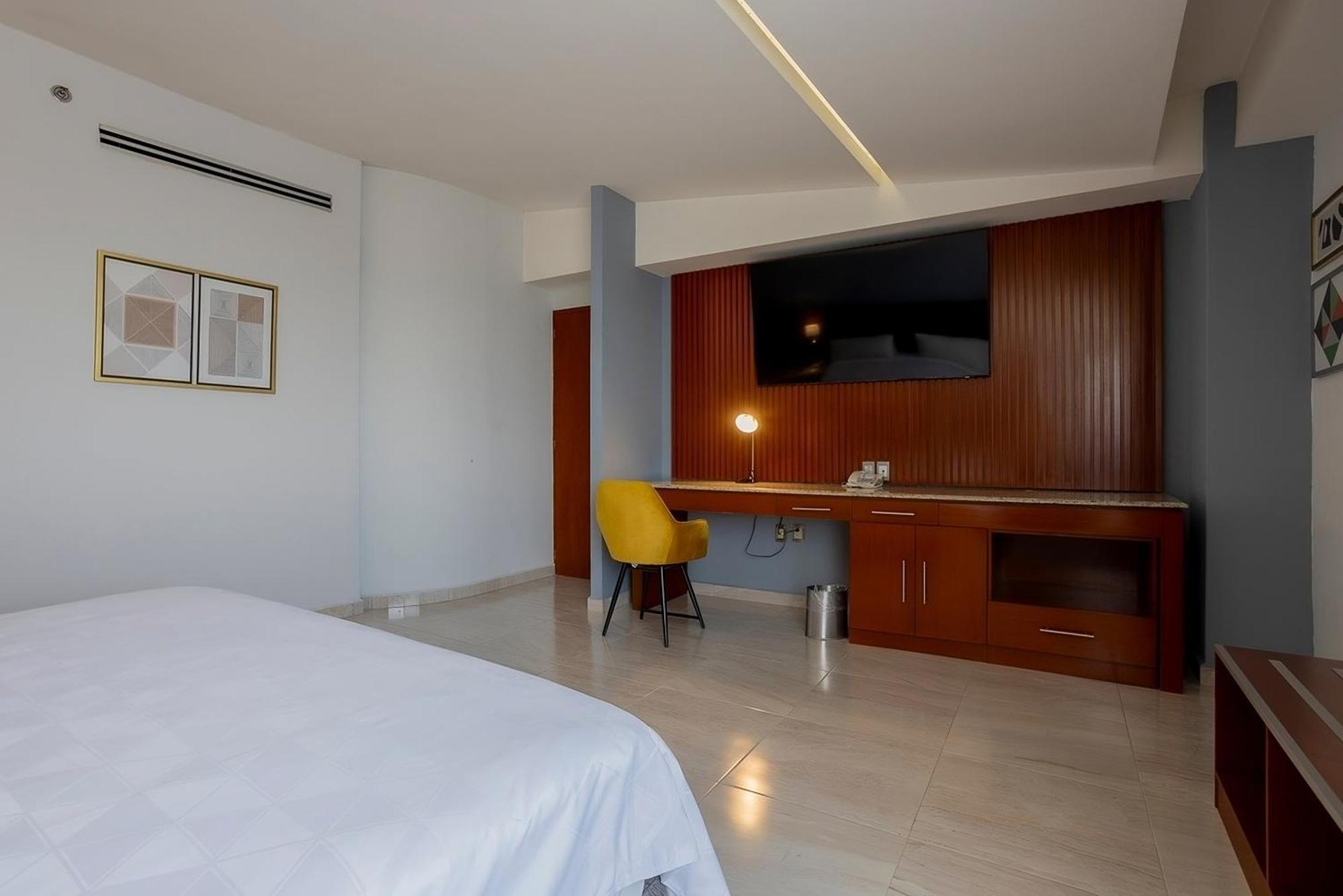 Holiday Inn Puebla Finsa By Ihg Kültér fotó