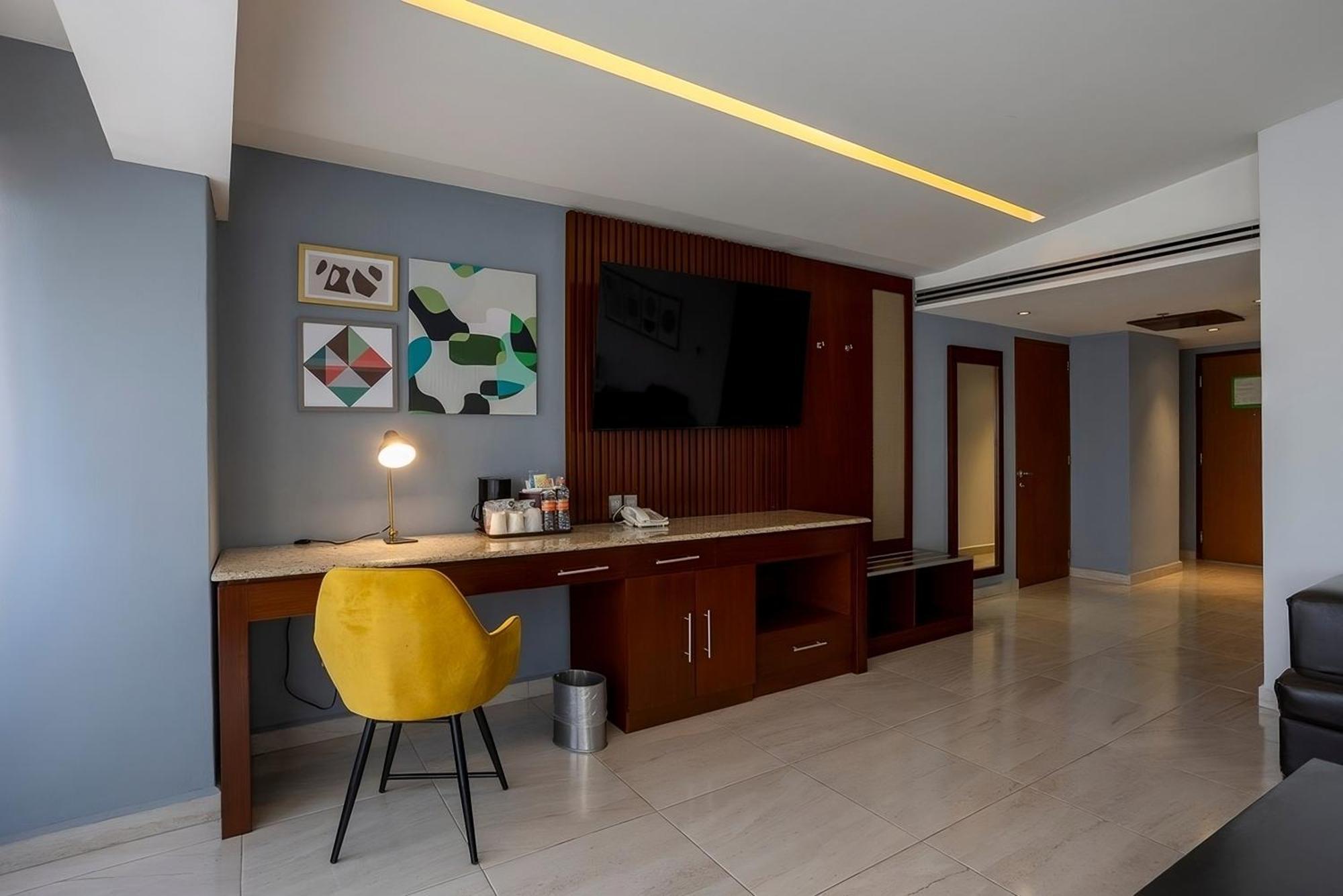 Holiday Inn Puebla Finsa By Ihg Kültér fotó