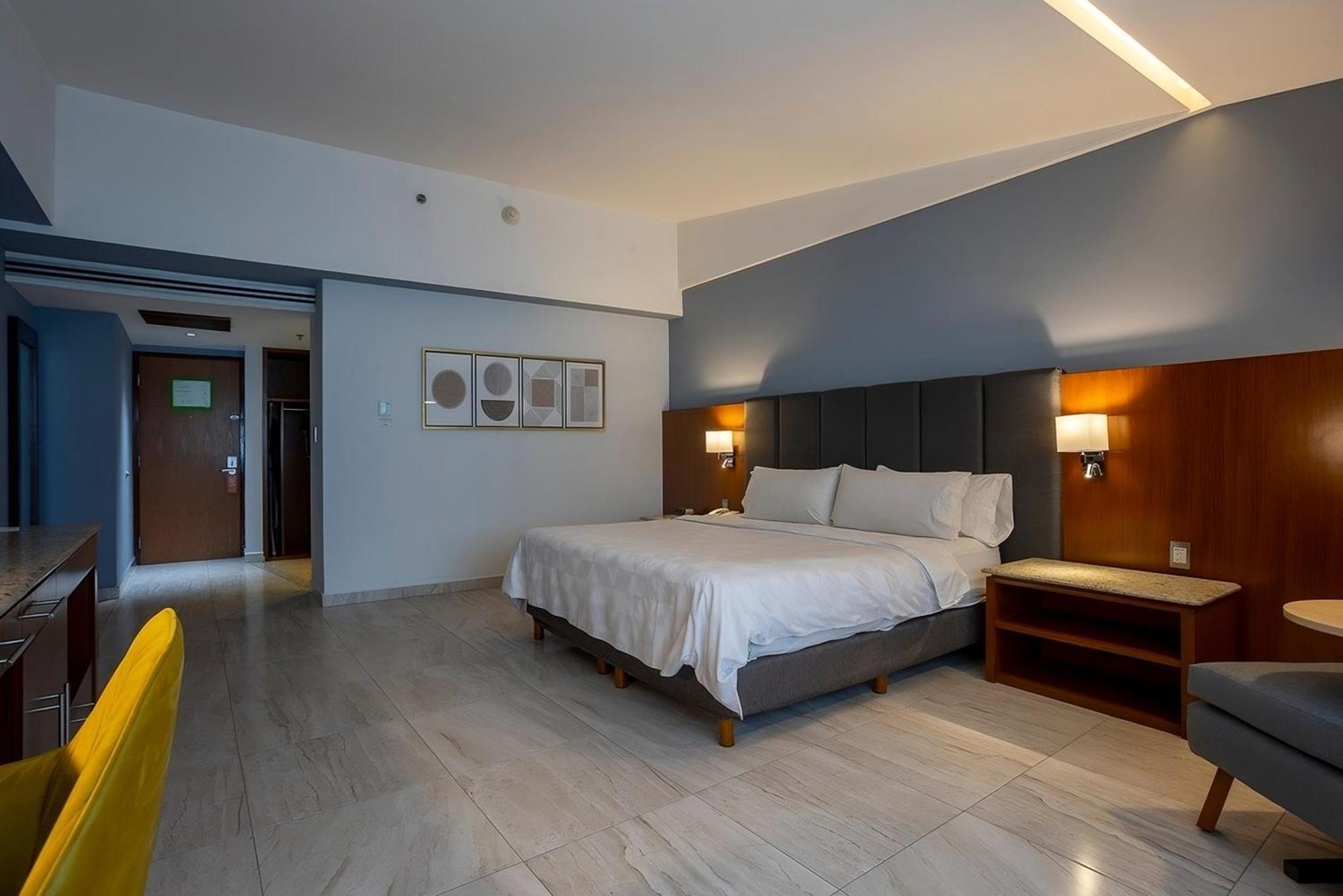 Holiday Inn Puebla Finsa By Ihg Kültér fotó